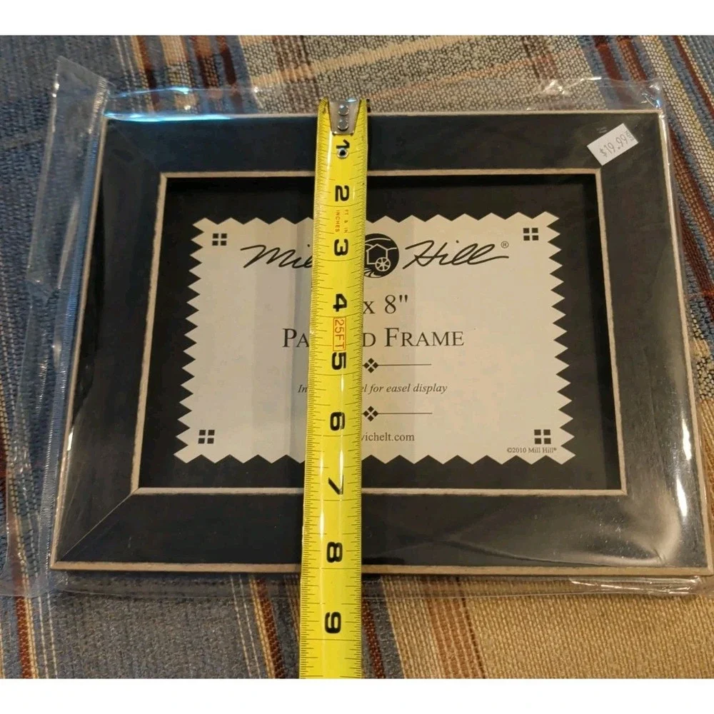 Brand New 2010 Mill Hill Frame 6X8 Wooden Hand-Painted Matte Black Folk Art